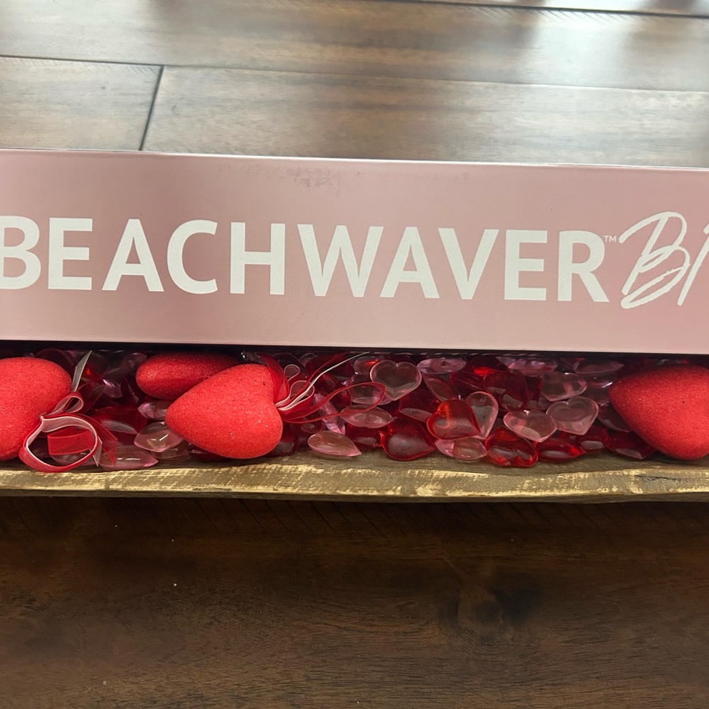 Beachwaver Pink Hair Curler